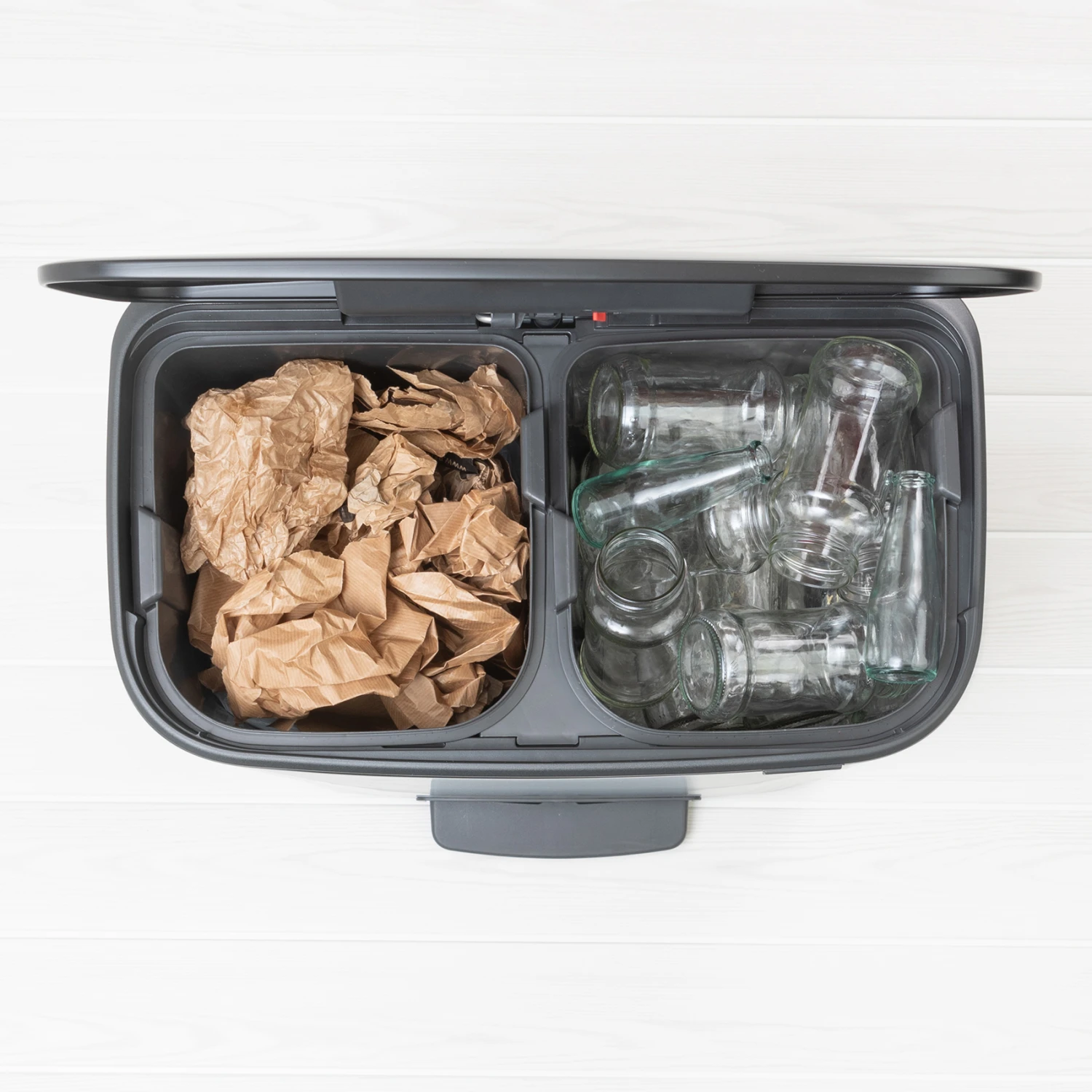 Brabantia Bo Touch Bin Pedaalemmer 2x30 L 2 Brabantia Bo Touch Bin Pedaalemmer 2x30 L - Afbeelding 2