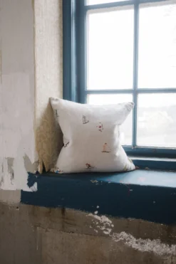 Skiers Kussenhoes 48x48 Cm -Woninginrichting Series 40899 01 42 EnvironmentImage fac270755c scaled