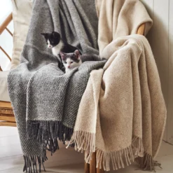 Sandstone Wollen Plaid 130x180 Cm -Woninginrichting Series 45453 02 03 2ce8ee333c