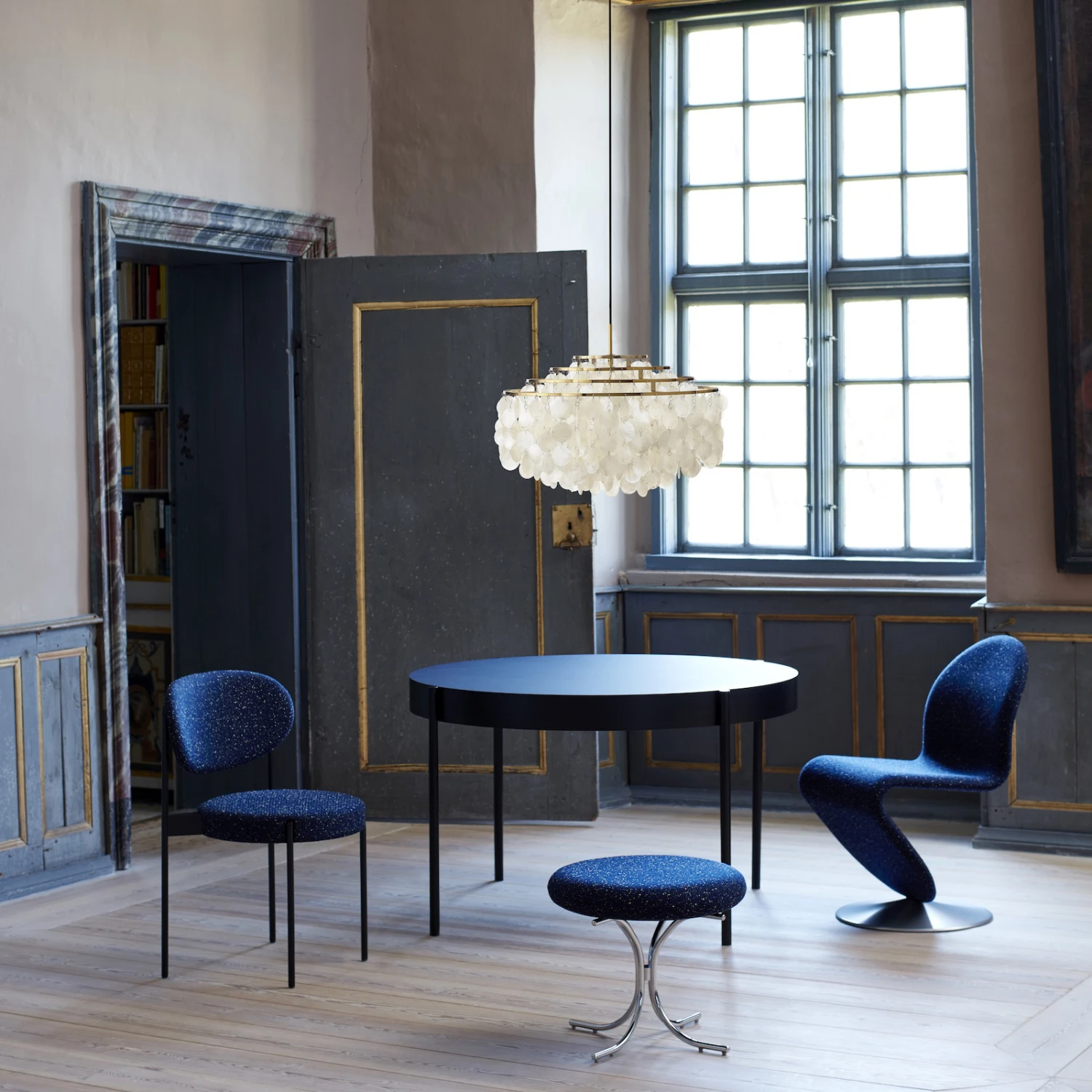 Verpan FUN 10DM Plafondlamp 2 Verpan FUN 10DM Plafondlamp - Afbeelding 2