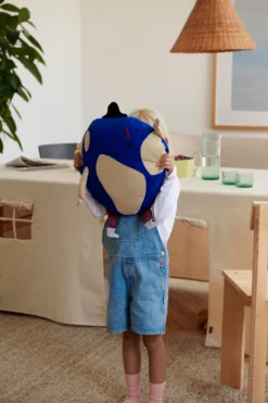 Ferm LIVING Kussen World -Woninginrichting Series 574387 01 40 EnvironmentImage d254eed59e scaled