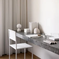 Pluggie Tafellamp -Woninginrichting Series Pluggie miljo1 34a9891a13