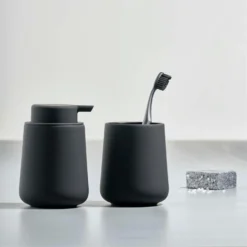 Zone Denmark Nova One Tandenborstelbeker -Woninginrichting Series p 31010 01 02 6216c663a8 scaled